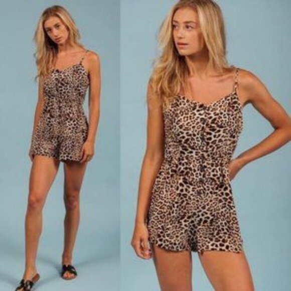 Leopard Animal Print Mini Romper Jumpsuit - Picture 2 of 4